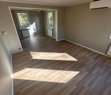 Höga Hallar, Mölnlycke - Photo 2