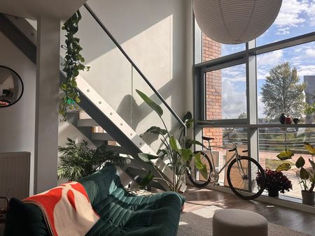 1 Bed Flat, Trent Bridge View, NG2 - Photo 2