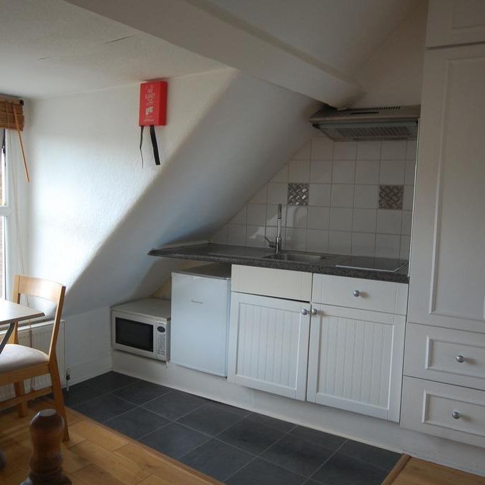 Studio to rent - Photo 1