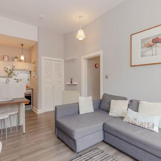1 bedroom flat to rent - Photo 1