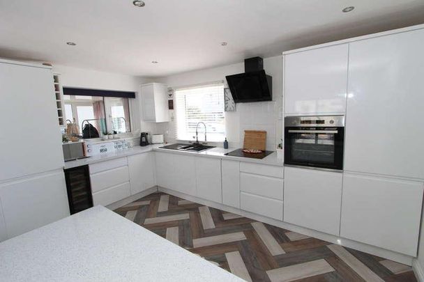 North Boundary Road, TQ5 - Photo 1