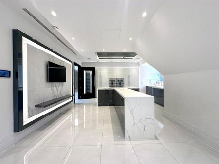 3 bedroom apartment to rent - Photo 4