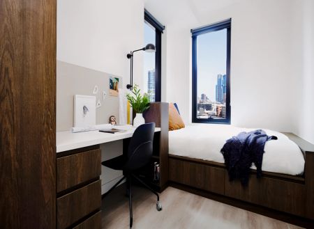 2 Bedroom Apartment - Photo 3