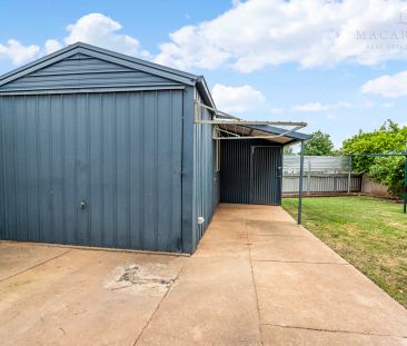 14 Condon Avenue, Mount Austin NSW 2650 - Photo 5