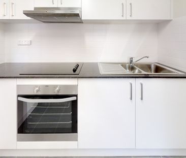 42/5 Crest Road, Queanbeyan NSW 2620 - Apartment For Rent | Domain - Photo 3