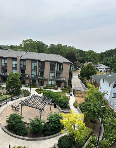 For Lease - 1 Falaise Road Unit# 321, Toronto, Ontario - Photo 2