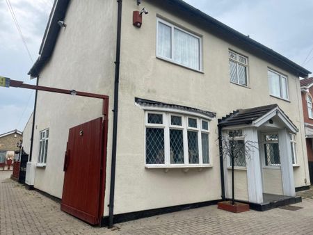 To Let: Durham Road, Stockton-On-Tees, TS19 0QA - Photo 4