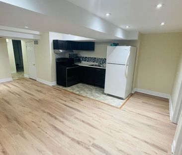 For Lease - 3838 Freeman Terrace, Mississauga, Ontario - Photo 3