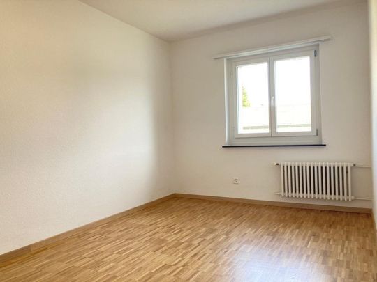 4 Zimmer-Wohnung in Kloten mieten - Foto 1