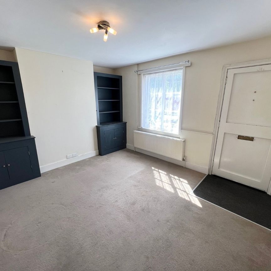 2 bedroom semi-detached house to rent - Photo 1