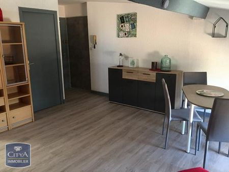 Location Appartement 1 pièce 25m² CARCASSONNE 11000 - Photo 2