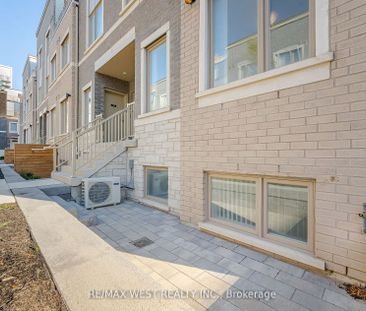 For Lease - 141 Honeycrisp Crescent Unit# 195, Vaughan, Ontario - Photo 3