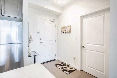 For Lease - 35 Southshore Crescent Unit# 222, Hamilton, Ontario - Photo 2