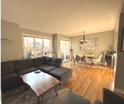 For Lease - 305 Grey Seal Circle, Blossom Park - Airport and Area, Ontario - Photo 1