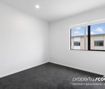 3 Bedroom in Mangere - Photo 3