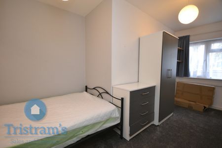 1 bed Shared House for Rent - Photo 5