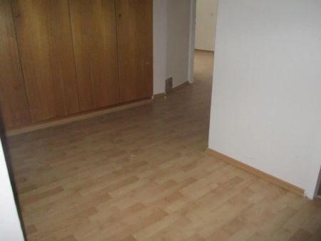 Unmöblierte 2-Zimmer-Altbauwohnung im 1. Obergeschoß in Thörl nahe Kapfenberg zu mieten ! - Photo 4