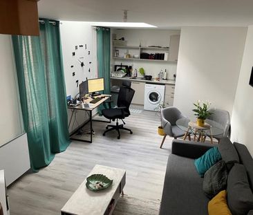 Location Appartement 2 pièces 35m² - Photo 1