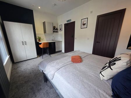 Studio to rent - Photo 4