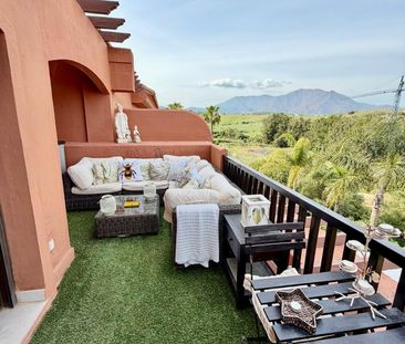 Duplex en alquiler en Costa Galera, Estepona - Photo 4
