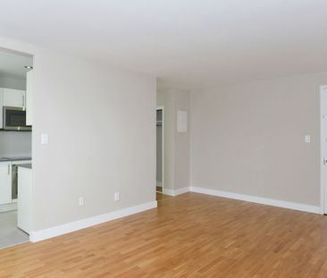 1420 Kingston Road - Photo 2