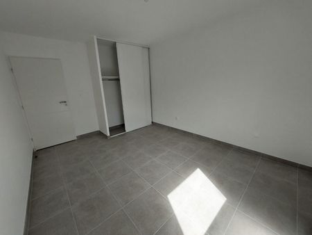 location Appartement T3 DE 59.66m² À CASTELNAU-LE-LEZ - Photo 2