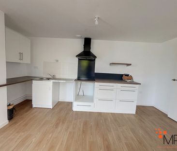Location Appartement 4 pièces 81m² - Photo 6