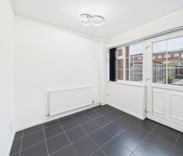 2 bedroom Town house to rent - Photo 6