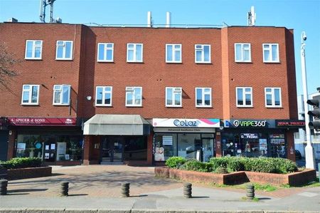 Farnham Road, Slough, SL1 - Photo 4