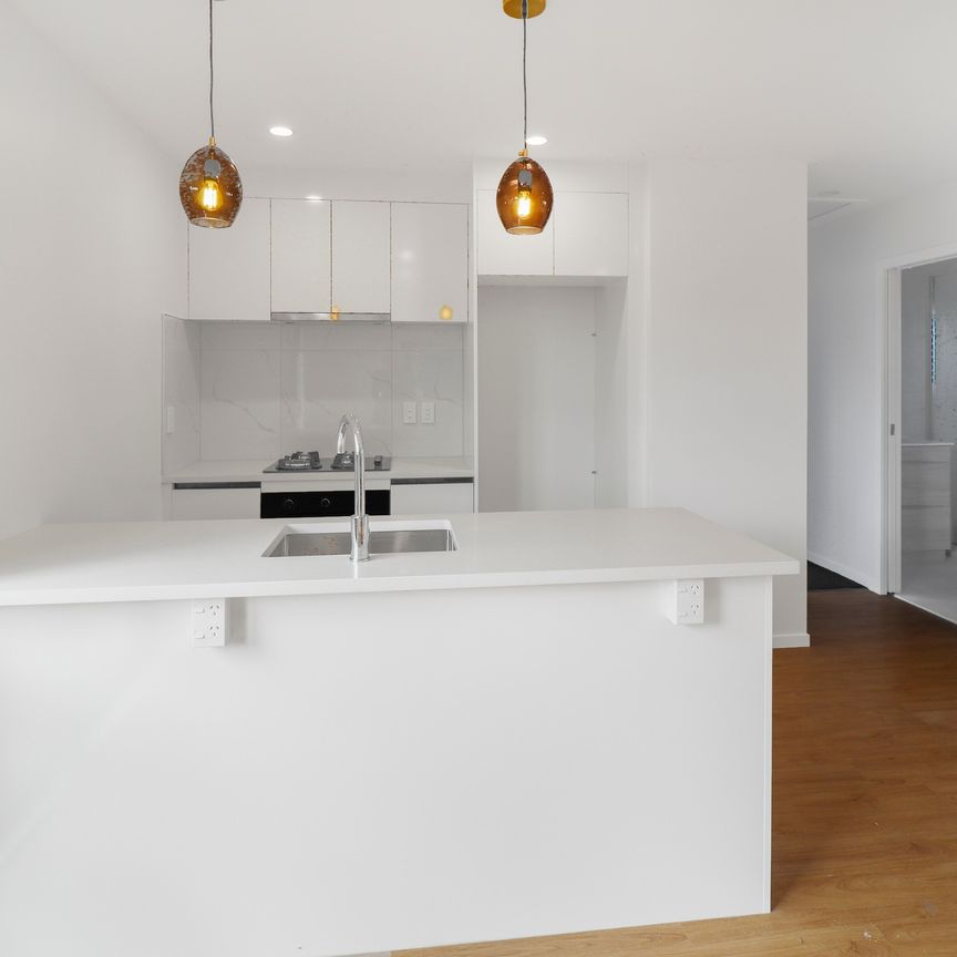 Two Bedroom Great Location! - Photo 1