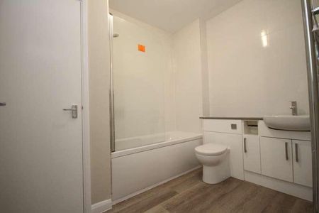 Shifford Crescent Maidenhead Berkshire, SL6 - Photo 5