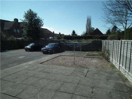 Cotes Road, Burbage, Leicestershire, LE10 - Photo 4