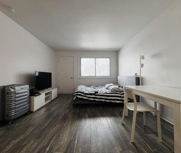 Loft entièrement meublé à louer Sainte-Foy / Sillery août 2026 - Photo 2