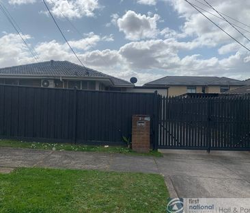 1 / 129 Mcfees Road, Dandenong - Photo 1