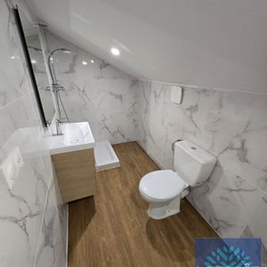 Apartment - Photo 3