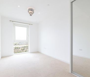 2 bedroom penthouse to rent - Photo 6