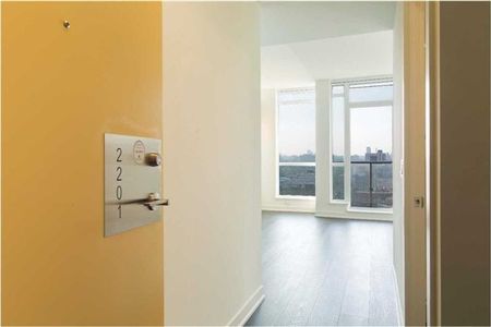 For Lease - 30 Nelson Street Unit# 2201, Toronto, Ontario - Photo 5