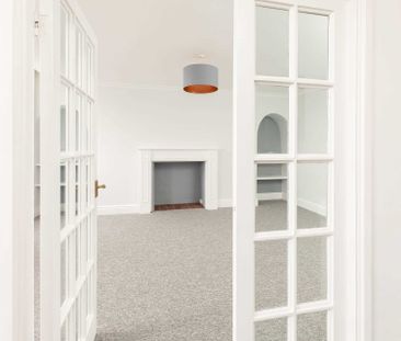 Camden Crescent - Photo 4