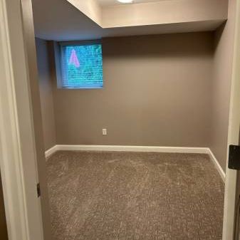 Large Space - Great Price - Photo 1