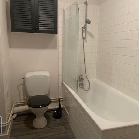 Location Appartement 1 pièce 36m² POITIERS 86000 - Photo 4