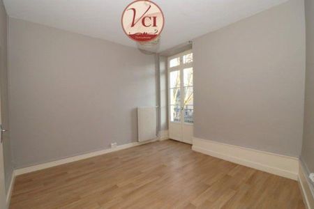 Location Appartement 2 pièces 43m² VICHY 03200 - Photo 4