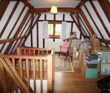 4 bedroom semi-detached house to rent - Photo 2