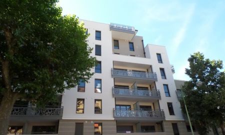 Location appartement 3 pièces - Photo 2