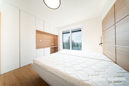 Pronájem bytu 3+kk 91 m² - Photo 3