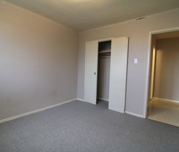 For Lease - 18 HOLLAND Street Unit# 18, St. Thomas, Ontario - Photo 4