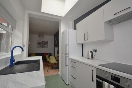 Chilworth Street, Rusholme, Manchester, M14 - Photo 5