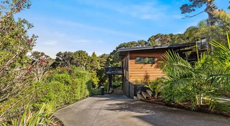Paihia – 4 Bedrooms - Bush & Beach Retreat - Photo 5