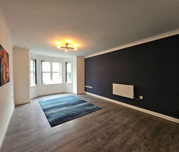 2 Bed Flat, Hadfield Close, M14 - Photo 1