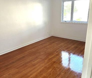 Spacieux 5 1/2 RDC avec jardin – Anjou – 1850$ (Metro Radisson) - Photo 4