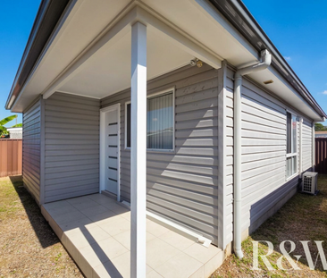 46A Colebee Crescent Hassall Grove - Photo 5